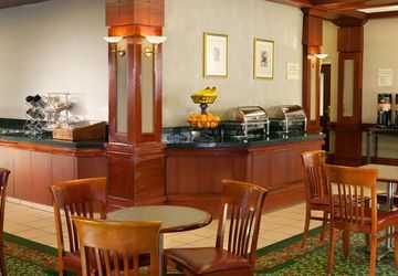 Springhill Boston Hotel