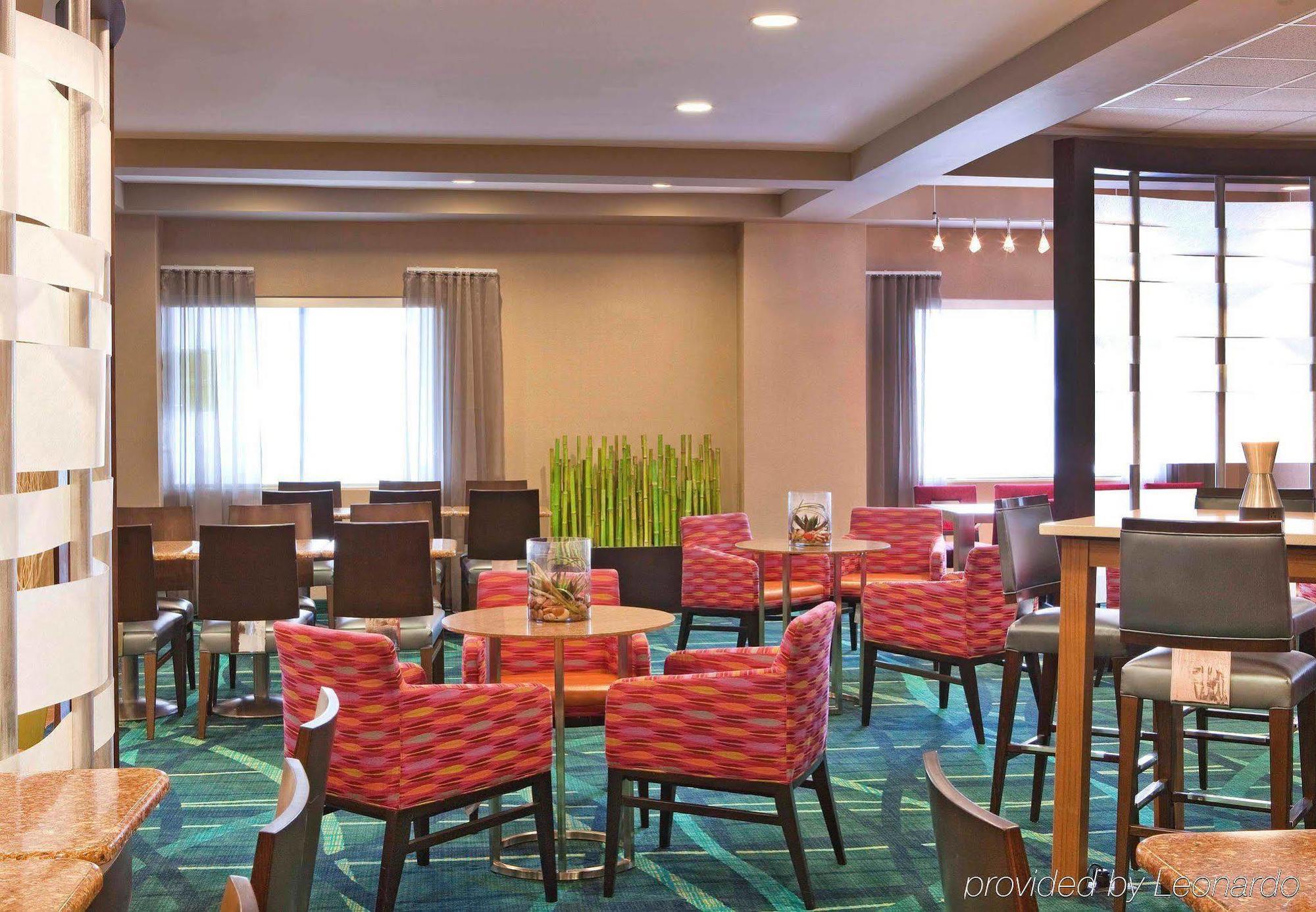 Hotel Springhill Boston 3*